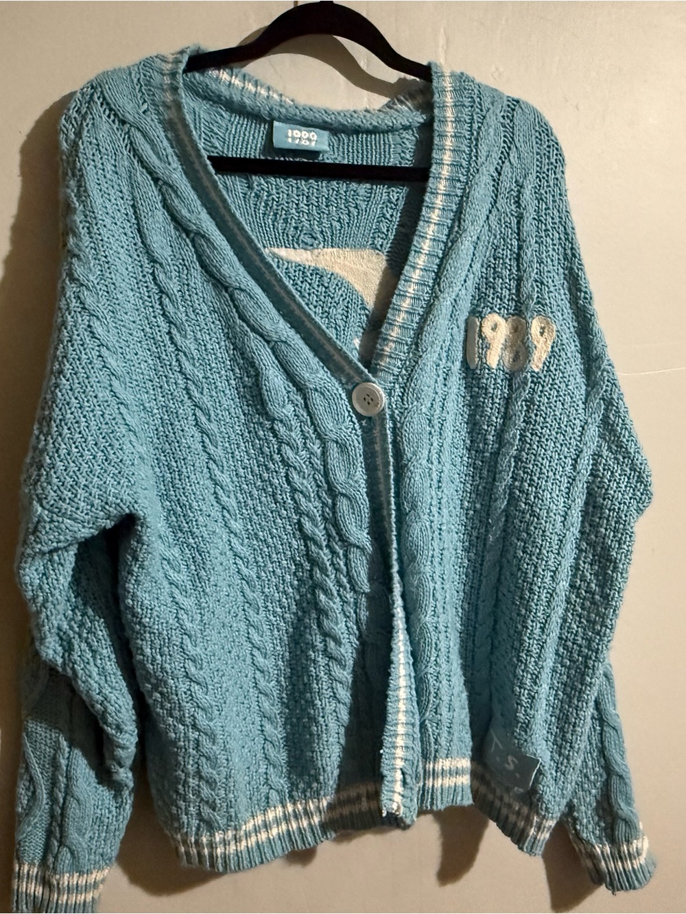 Taylor Swift 1989 Cardigan